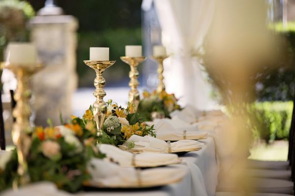 L'urne de mariage : une touche unique à votre célébration